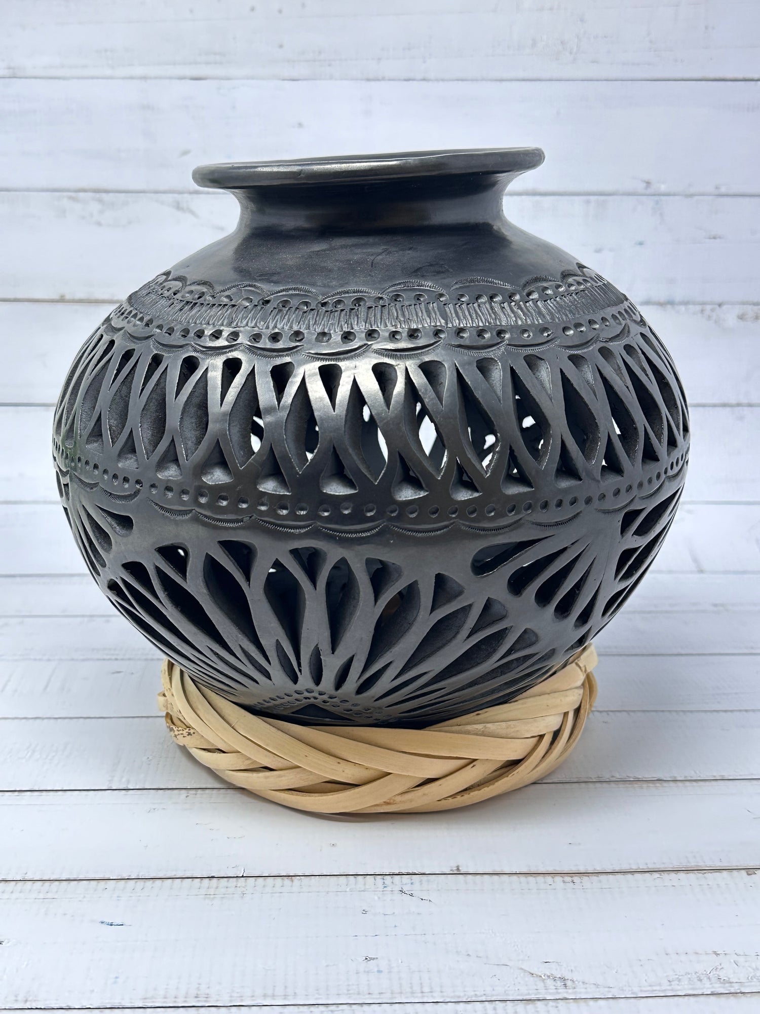 Home Decor - Oaxacan Barro negro