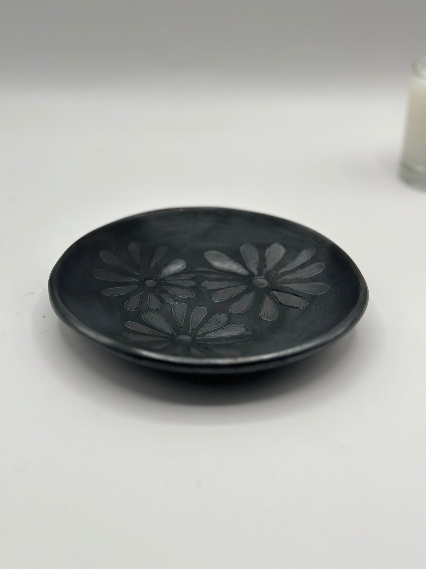 Black Clay dessert plates (Barro Negro/black clay)