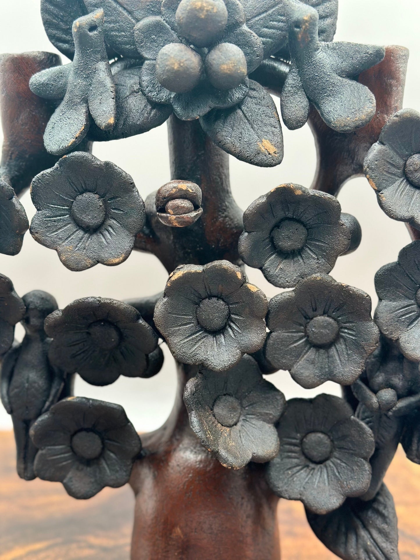 Abundance tree / Árbol de la vida (Barro café/brown clay)