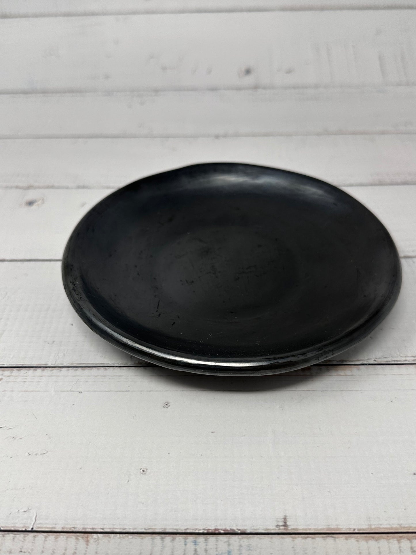 Black Clay dessert plates (Barro Negro/black clay)