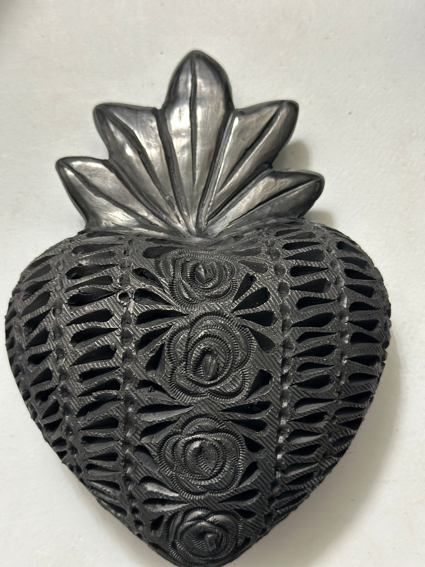 Decor Black clay heart